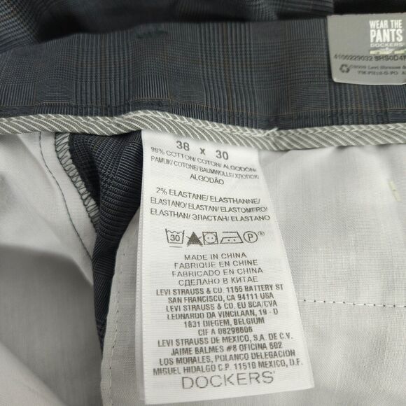 NWT Dockers Mens 38x30 Gray Classic Fit Flat Front No Iron Chino Khaki Pants - Picture 5 of 8
